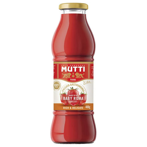 Mutti Passata Made with Baby Roma Tomatoes 400g