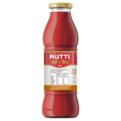 Mutti Passata Made with Baby Roma Tomatoes 400g